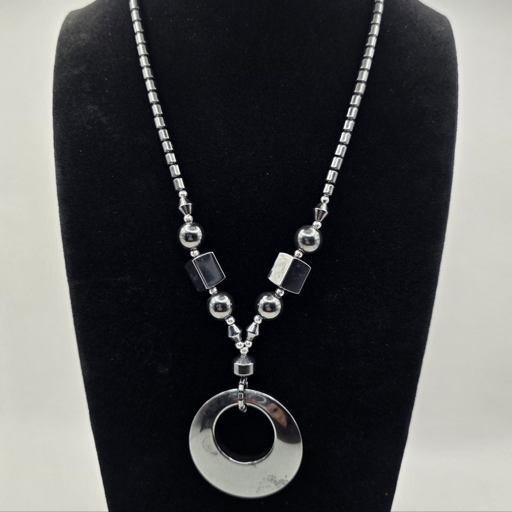 Black Tone Geometric Statement Necklace w/ Circle Pendant